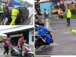 Luar biasa Terciduk Kasat Lantas Polres Gowa Turun Langsung Dorong Mobil Terjebak Banjir