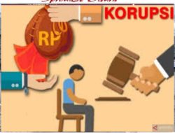 Wali Kelas 11 DKV A SMKN 2 Diduga Lakukan Pungli, Perak Desak Disdik Copot Kepsek