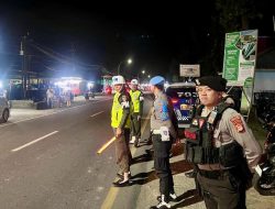 Personil Gabungan TNI – Polri Gelar Patroli Cipta Kondisi di Sejumlah Titik Rawan