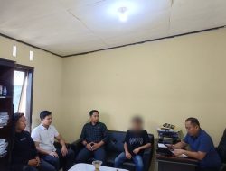 Polres Mamasa Serahkan Tersangka dan Barang Bukti Kasus Judi Online ke Kejaksaan