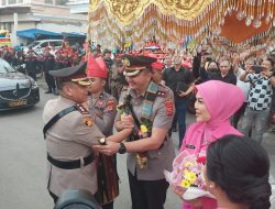 Kapolres Gowa yang Baru Disambut Meriah dengan Tradisi Pedang Pora