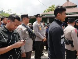 Kapolres Gowa Turun Langsung Kendalikan Situasi Unjuk Rasa di Manuju dengan Pendekatan Humanis