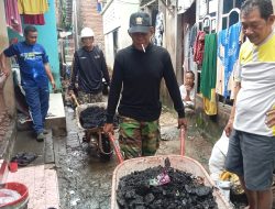 Warga dan Kelurahan Bersatu Padu Cegah Banjir di Musim Hujan