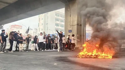 Unjuk Rasa Mahasiswa UIN Alauddin, Tuntut Prabowo Dan Gibran Menyediakan Lapangan Kerja.